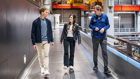 Couple is guided through the BMW Group plant facility