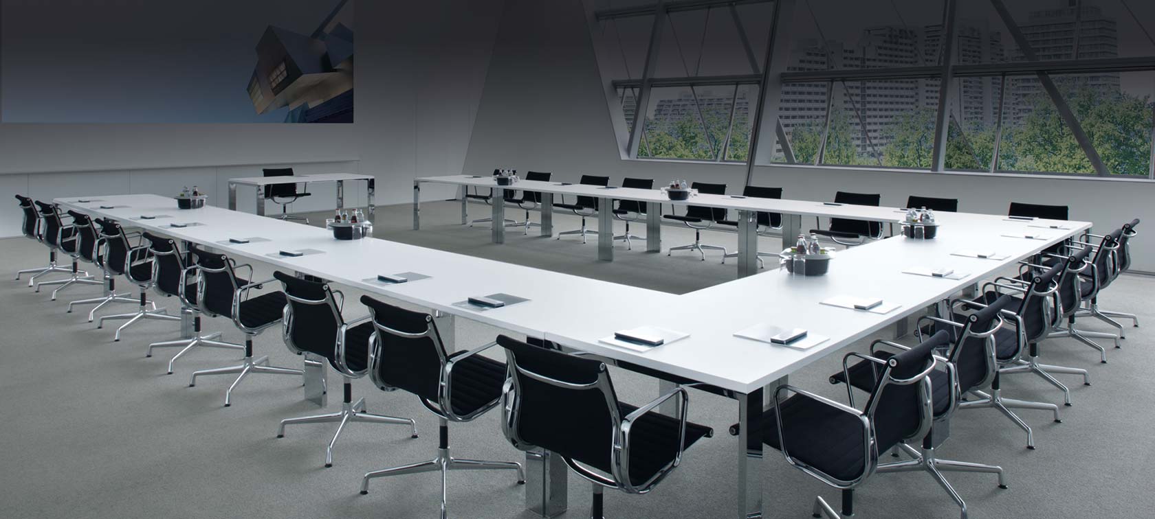 Large meeting room with window front in the BMW Welt Business Center