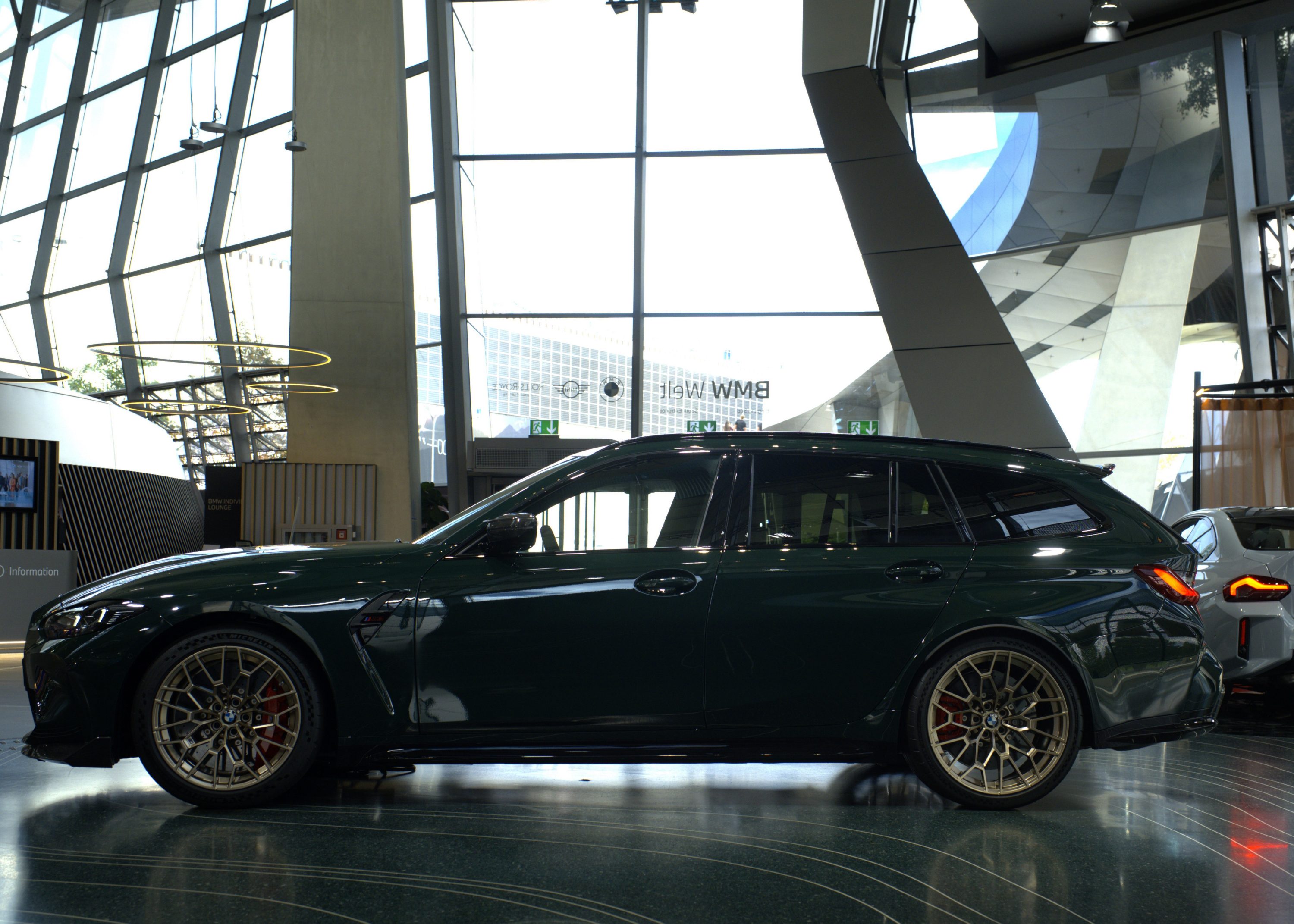 BMW Welt Ausstellungen M3 CS Touring