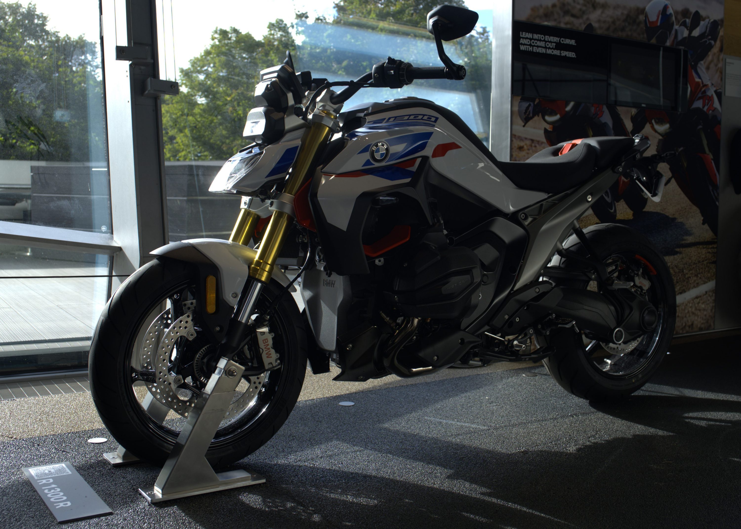 BMW Welt Ausstellungen Motorrad Roadster