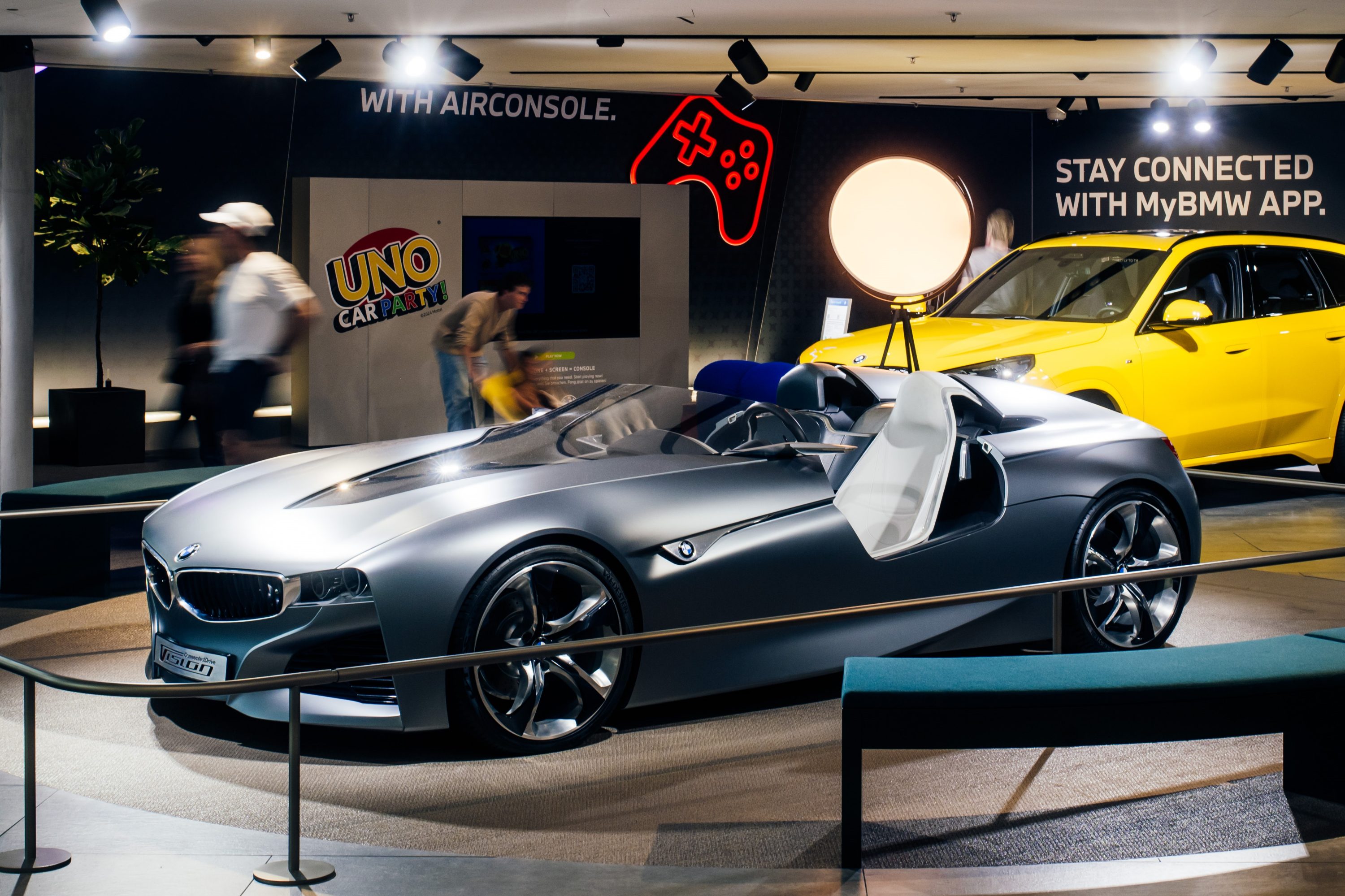 BMW Vision Connected Drive 