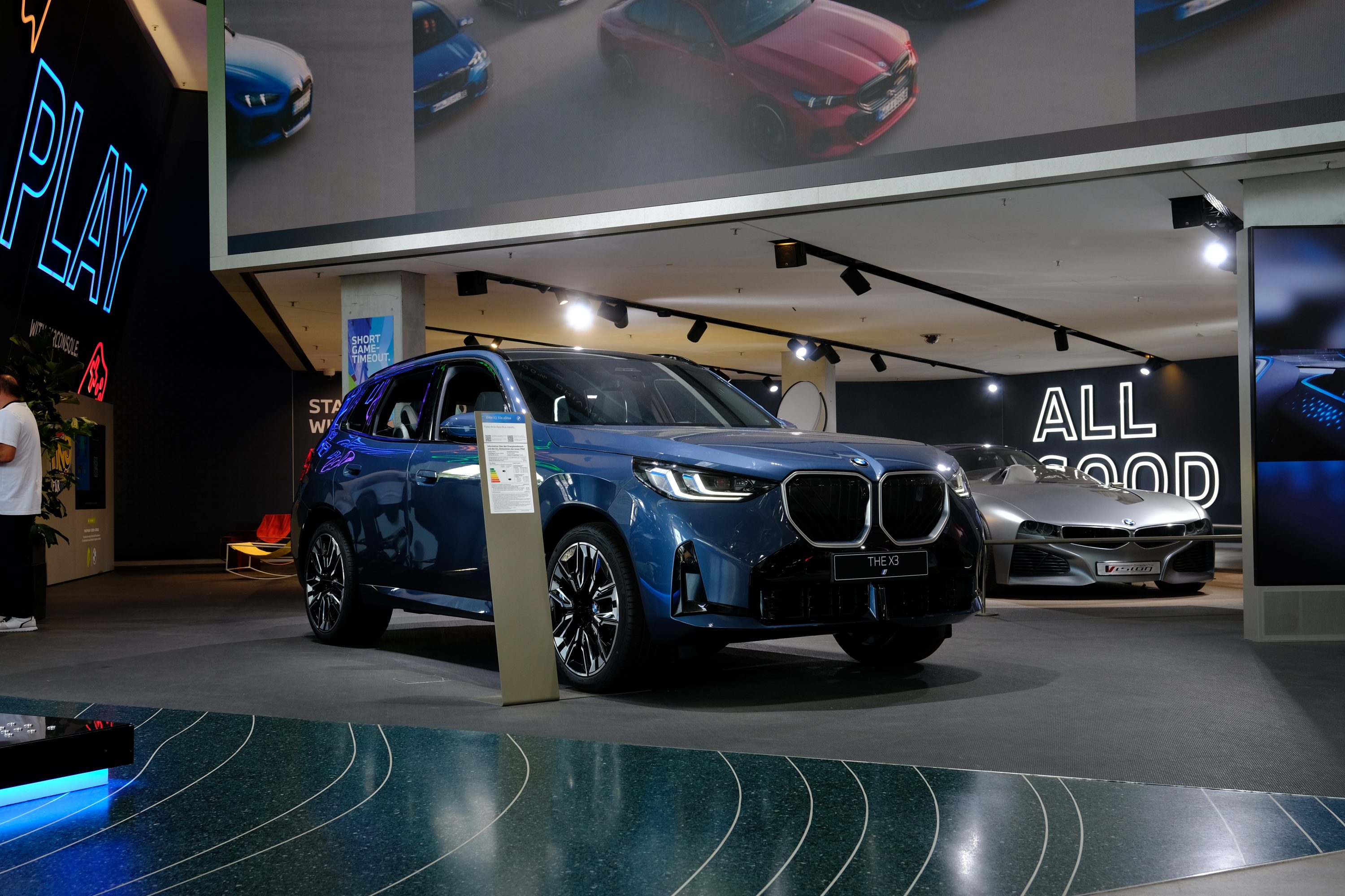 BMW Welt Ausstellungen X3