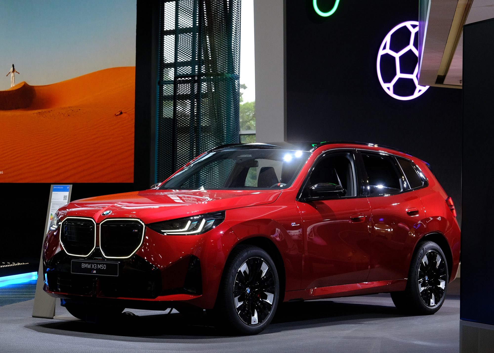 BMW Welt Ausstellungen Xe M50 xDrive
