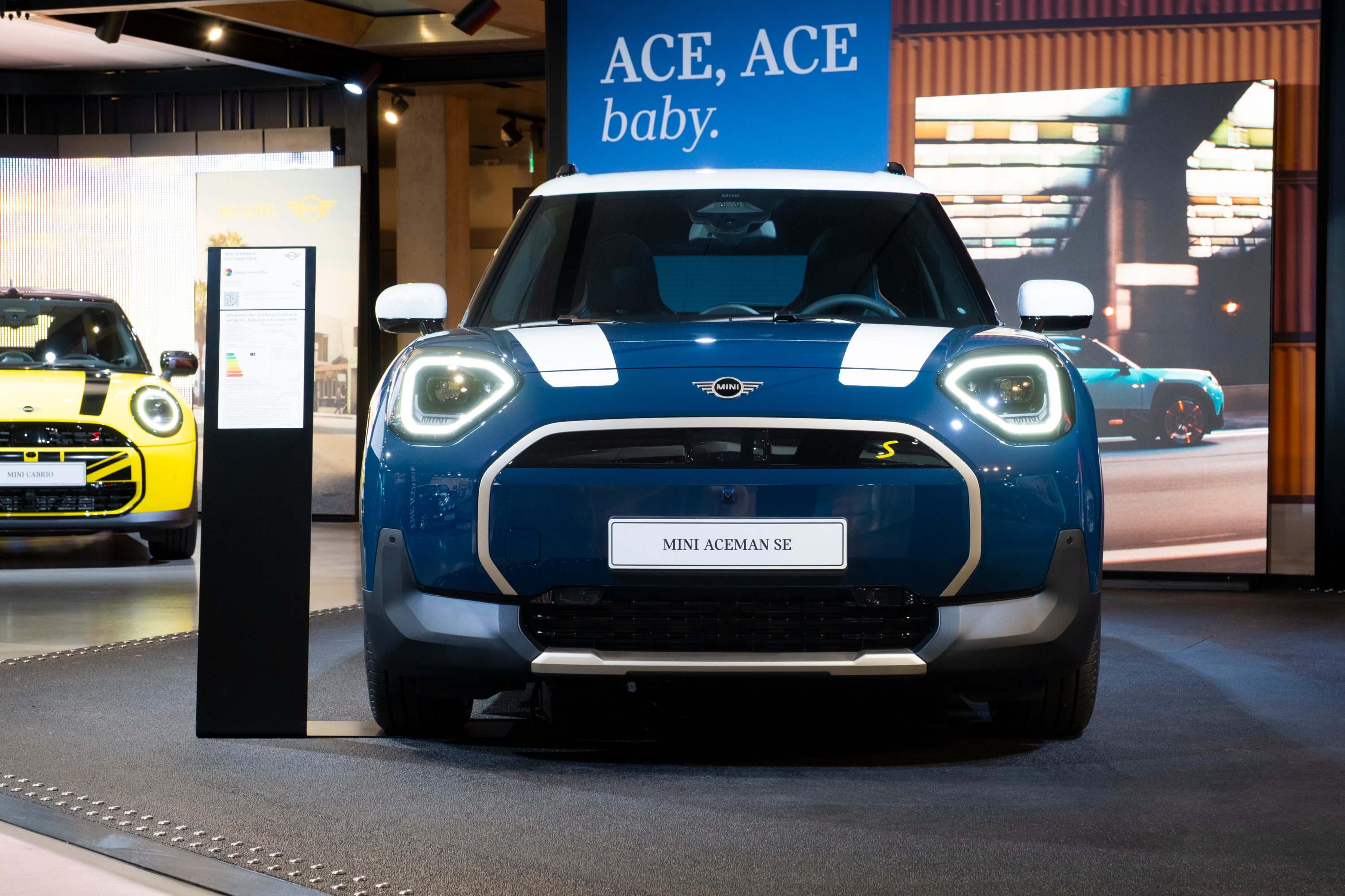 BMW Welt Ausstellungen MINI Acemen SE