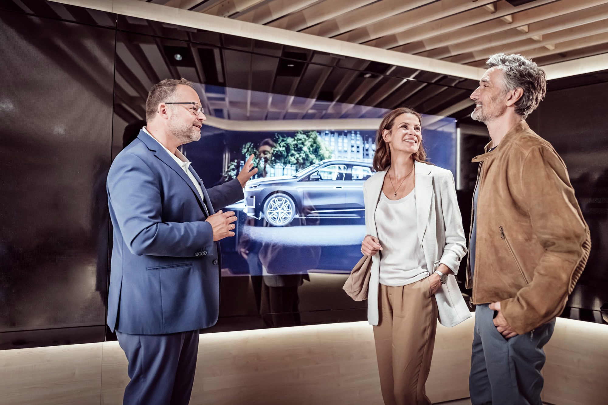 Virtuelle Präsentation Ihres neuen BMW und erste Einweisung im Product Info Center