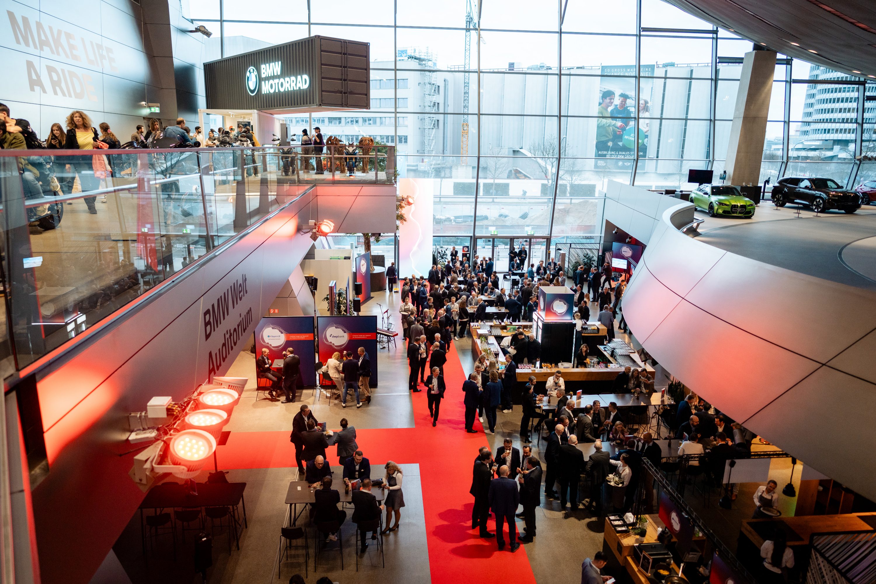 BMW Welt Inspirationen FI-TS Management Forum