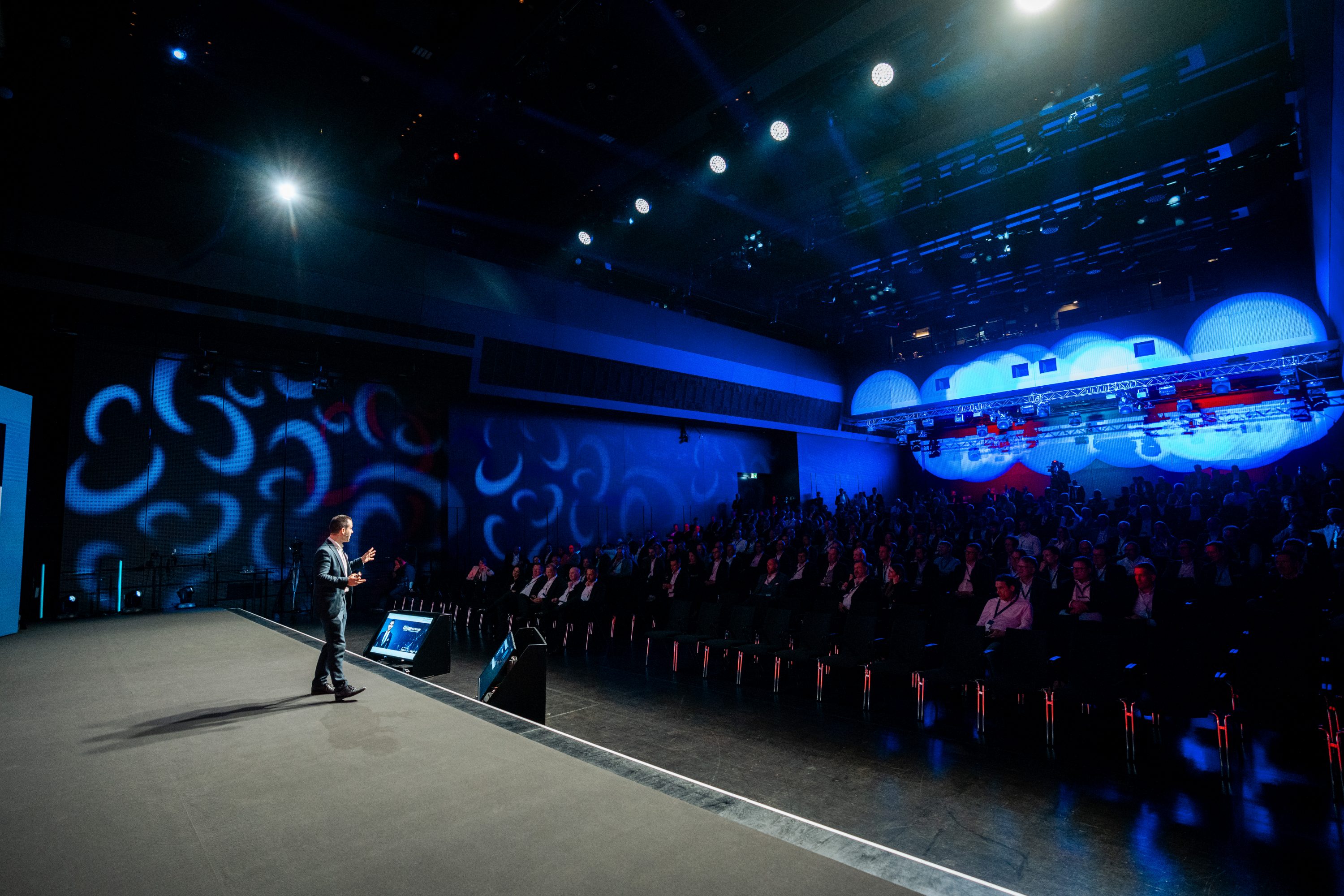 BMW Welt Inspirationen FI-TS Management Forum