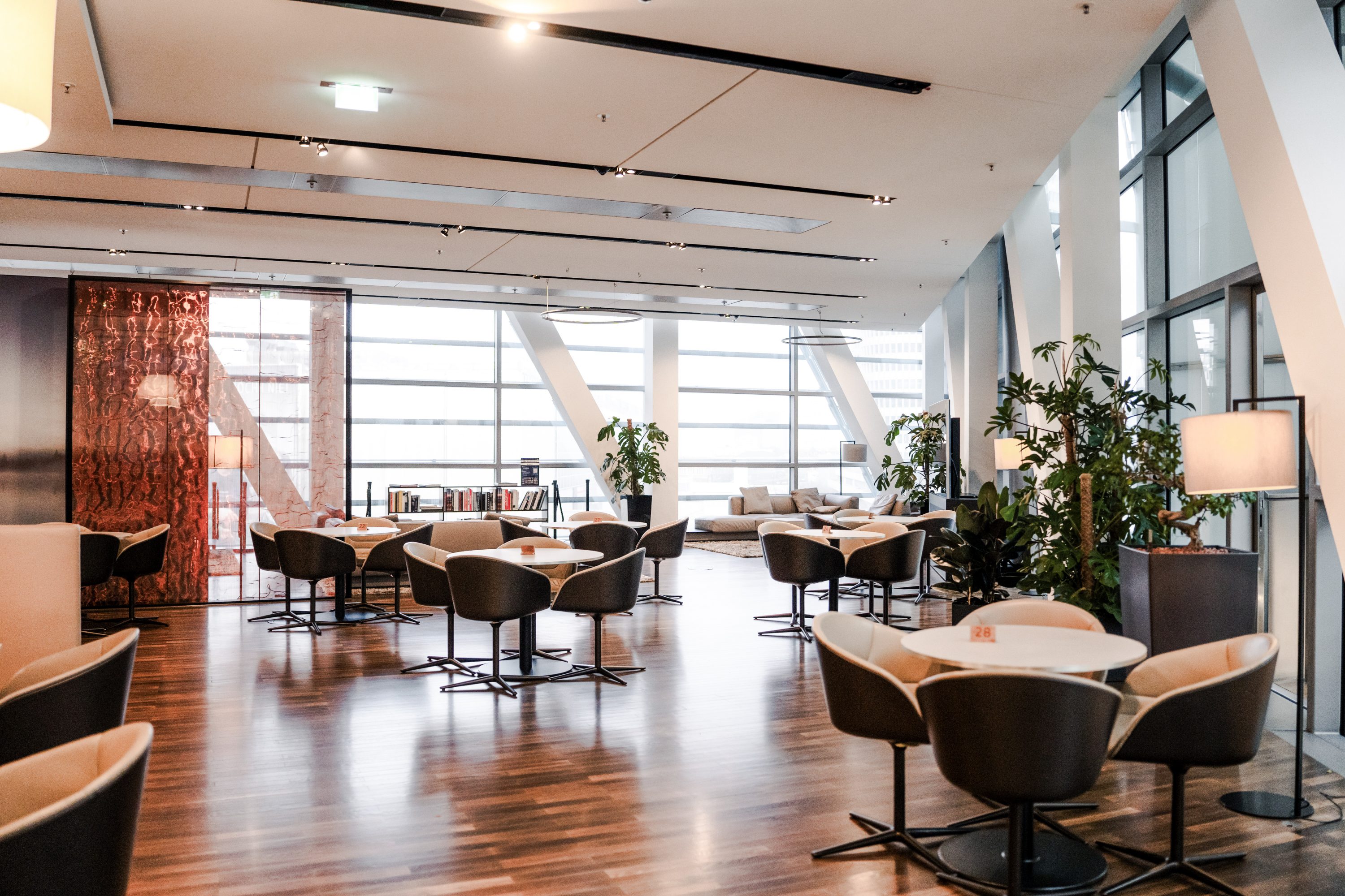 Premium Lounge