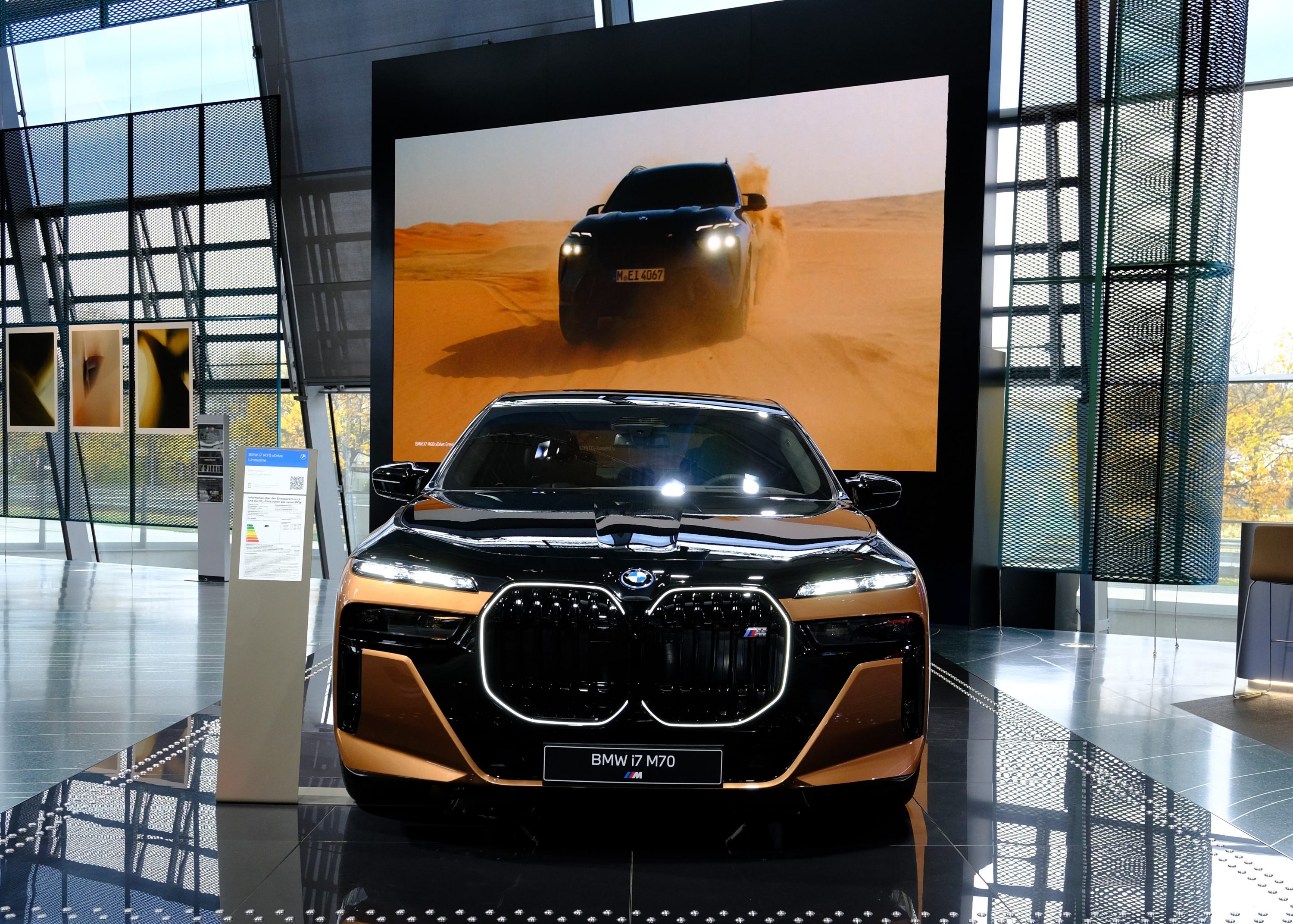 BMW Welt Ausstellungen i7