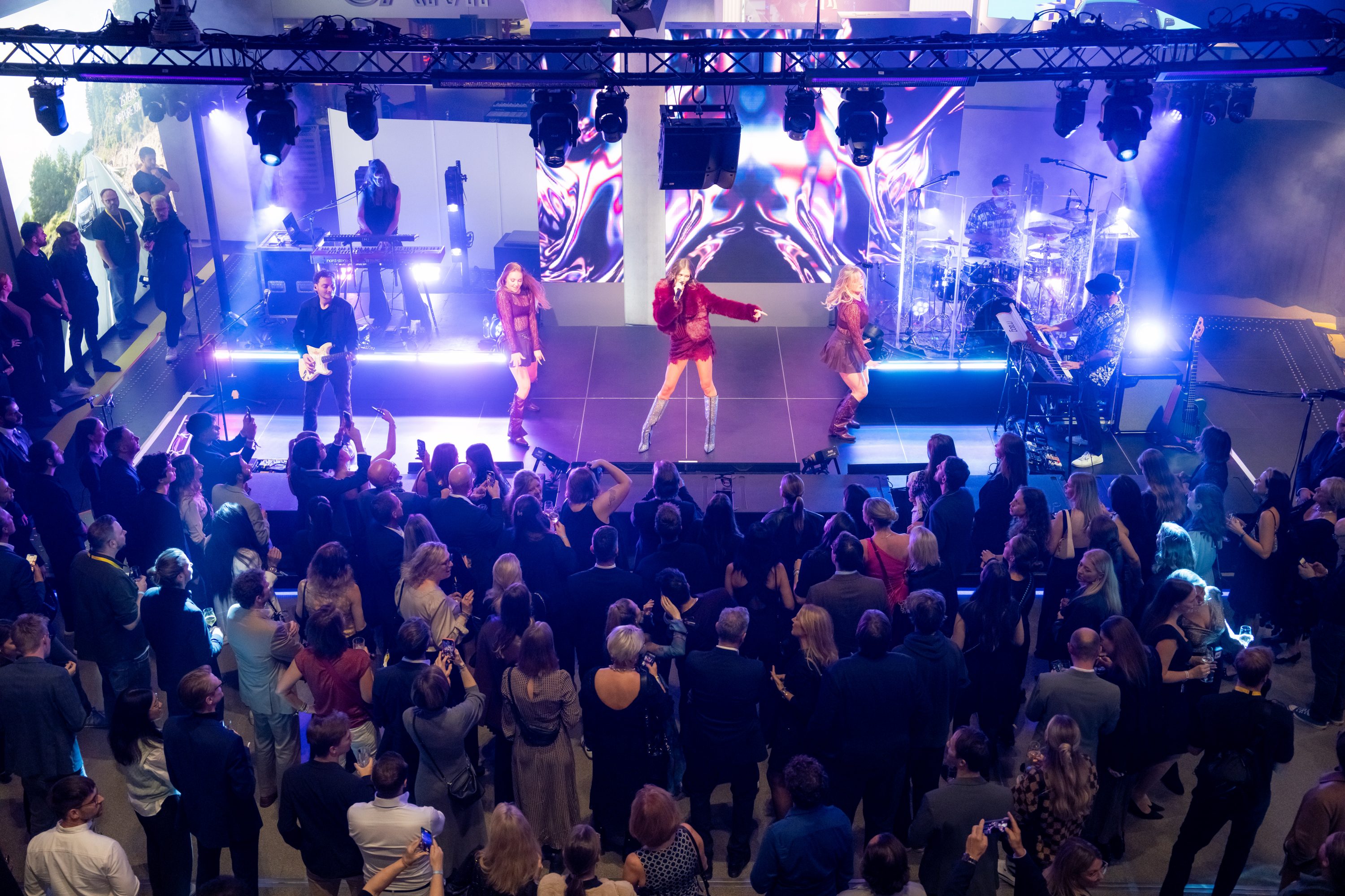 BMW Welt Inspirationen Blauer Panther