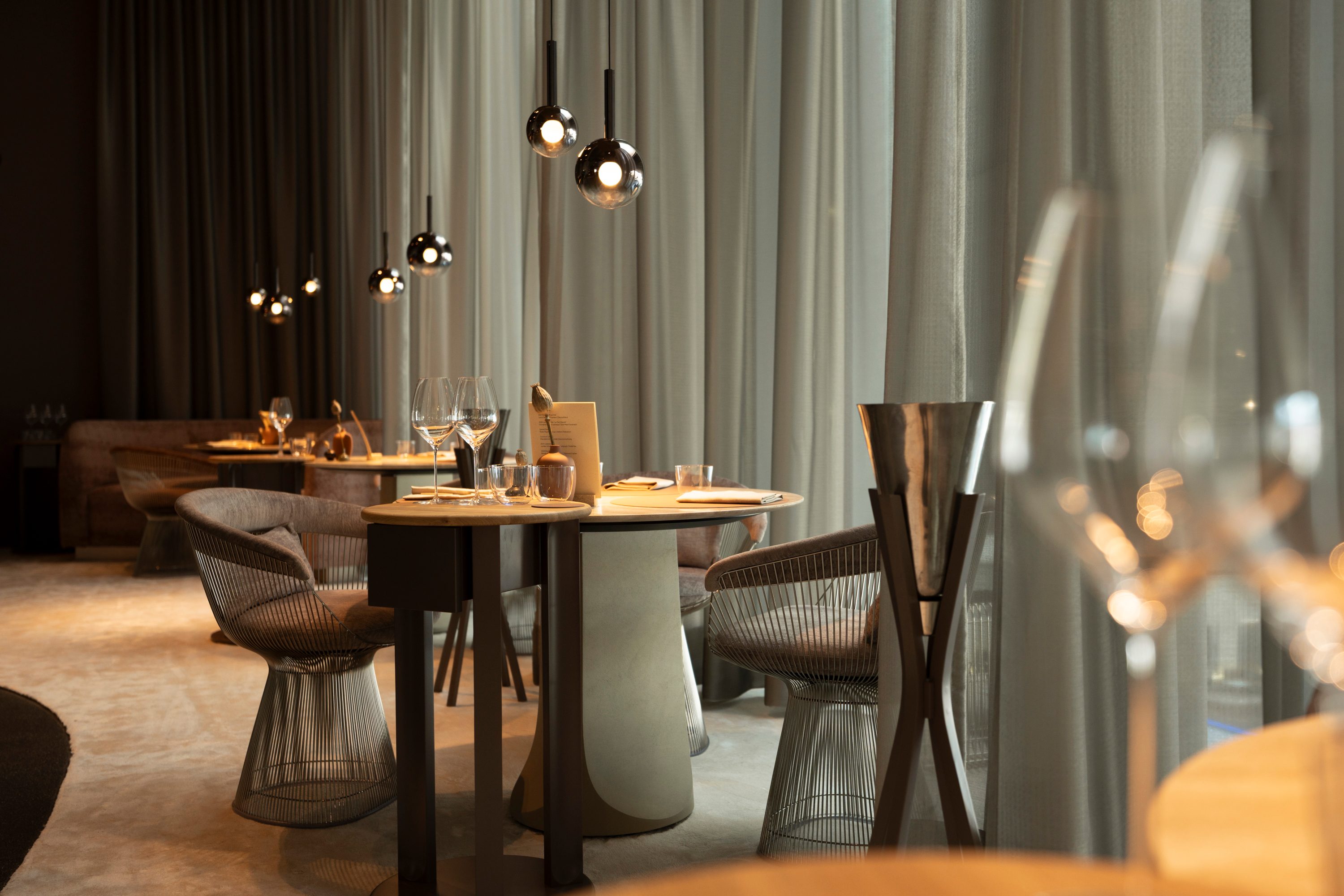 exquisite gourmet cuisine from THE CLOUD by Käfer