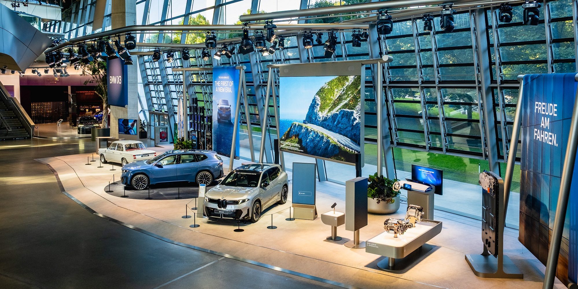 A Look Back at IAA Mobility at BMW Welt